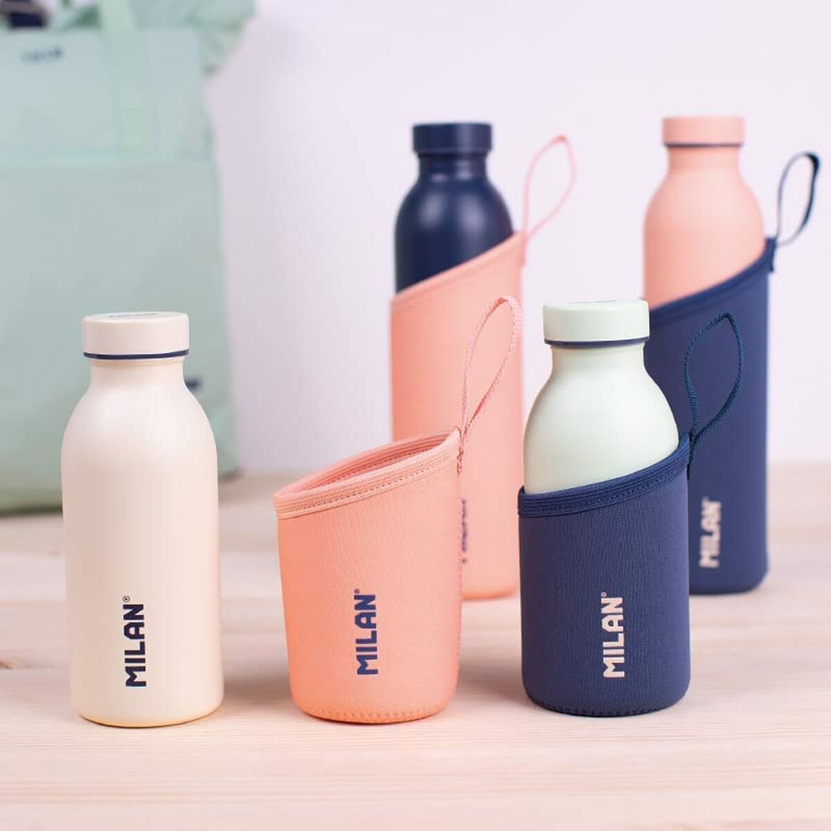 Isolerande flaskfodral Milan Serie 1918 Rosa 354 ml Neopren - 2