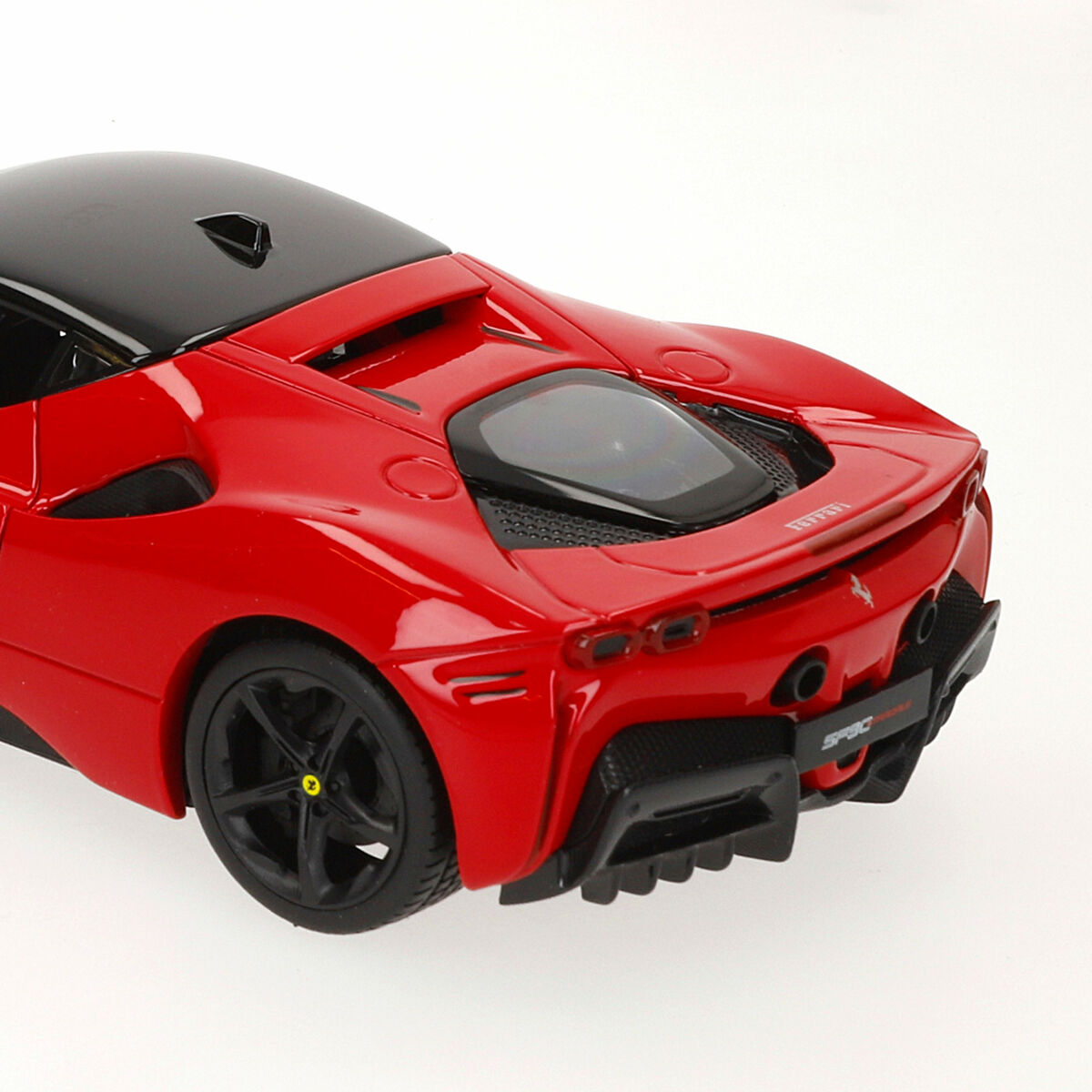 Bil Bburago Ferrari SF90 Stradale 1:18 - 5