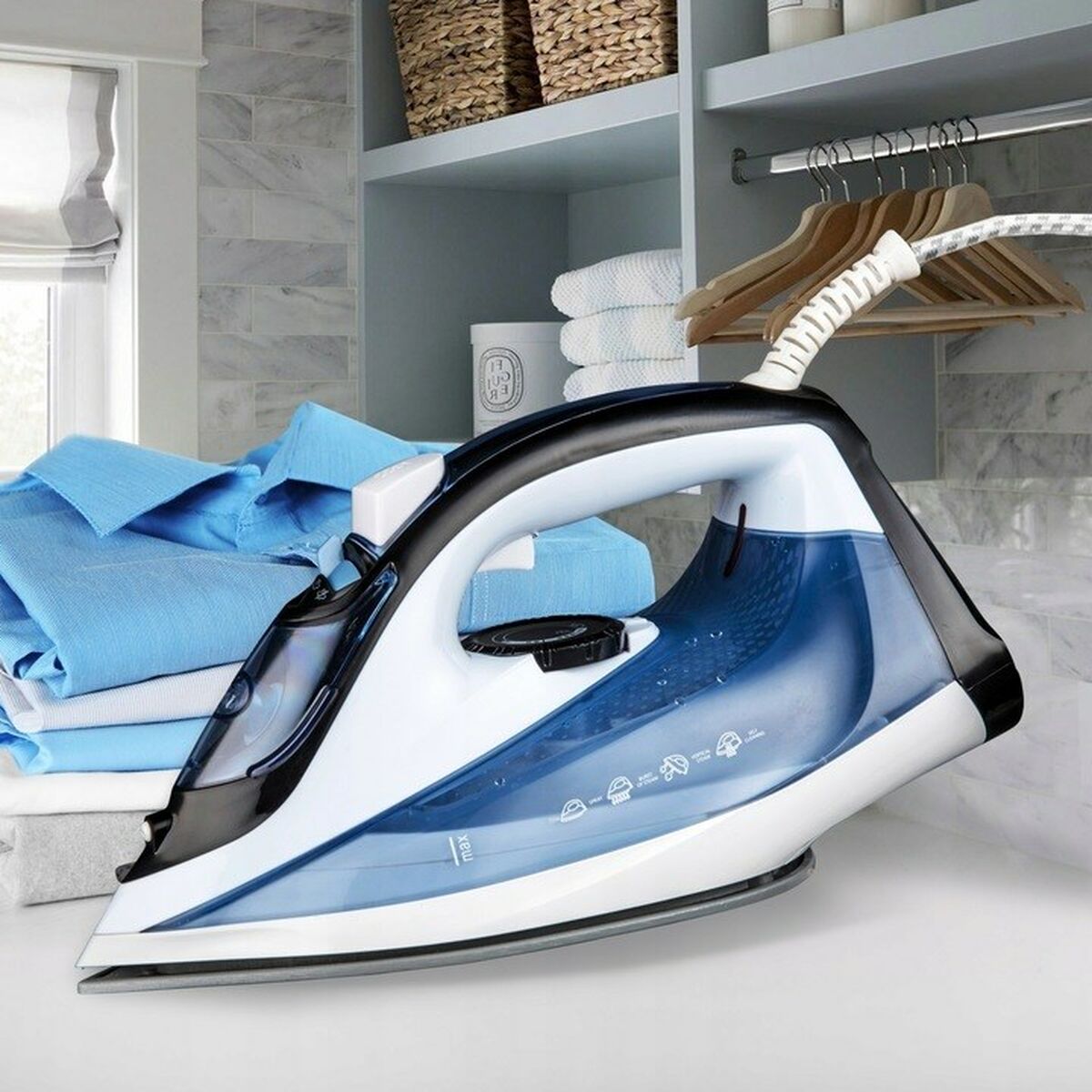 Ångstrykjärn Feel Maestro MR-306C 2200 W - 2