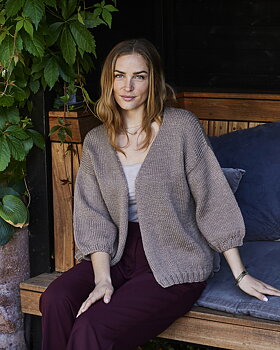 Cardigan i no. 6 Organic Wool Nettles (Digitalt)