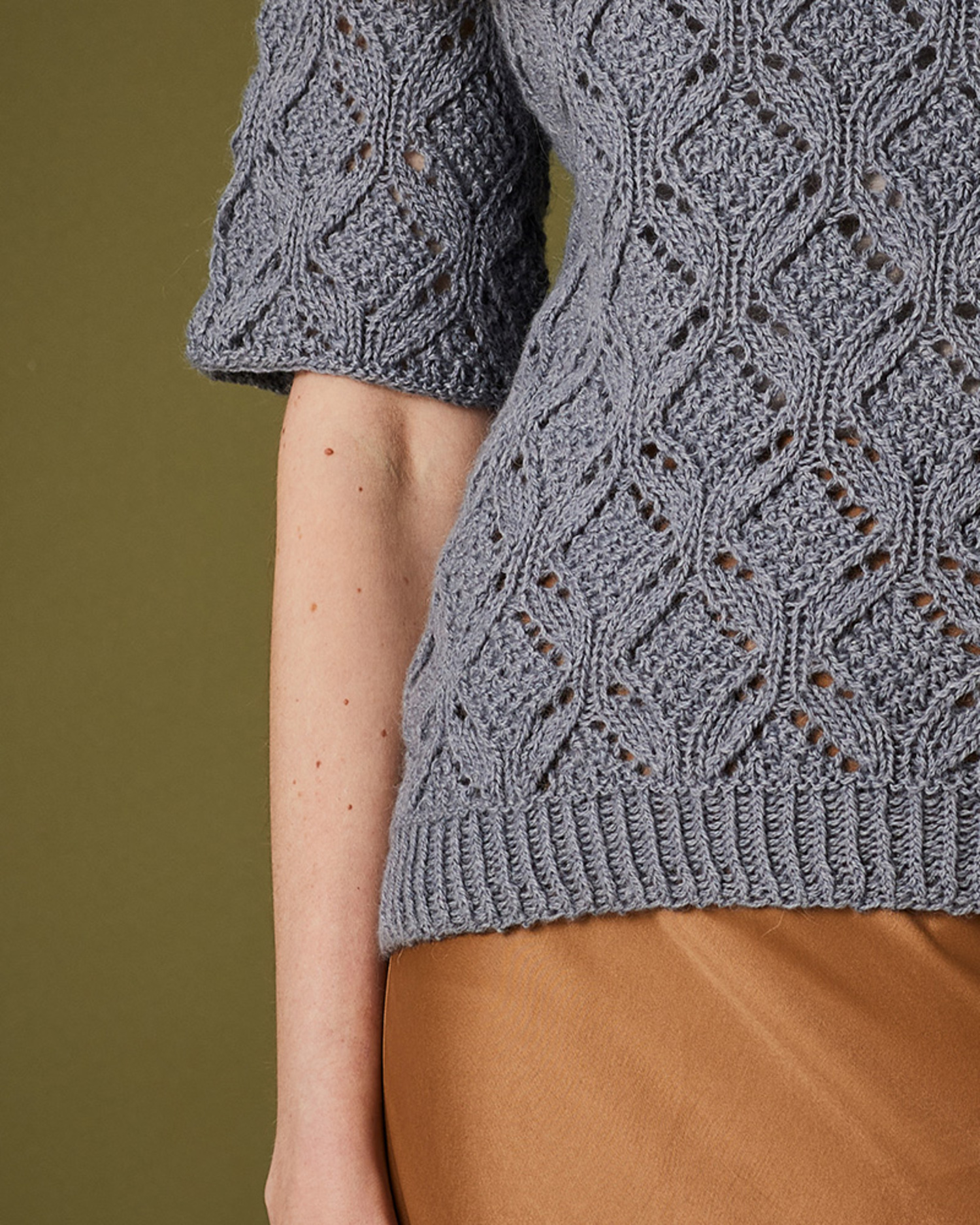 Digitalt stickmönster: T-shirt med hålmönster & vriden resår – ONIONknit 791813 - 3