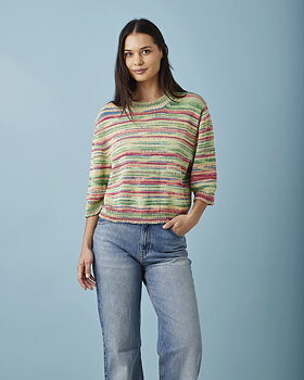 T-shirt med nerhasad axel i Maja Color