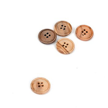 Träknapp med liten kant