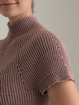 Resårstickad topp i Fino Organic Cotton