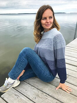 Randig raglantröja i SOFT (Digitalt)