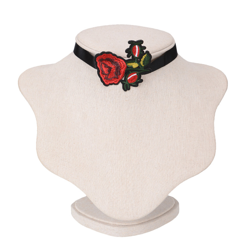 Halsband choker blomma