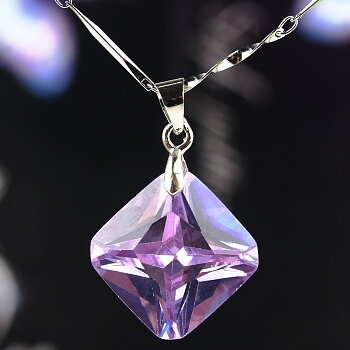 18K Vitguld Guldfyllda Filled gulddoublé HALSBAND Österrikiska Kristall