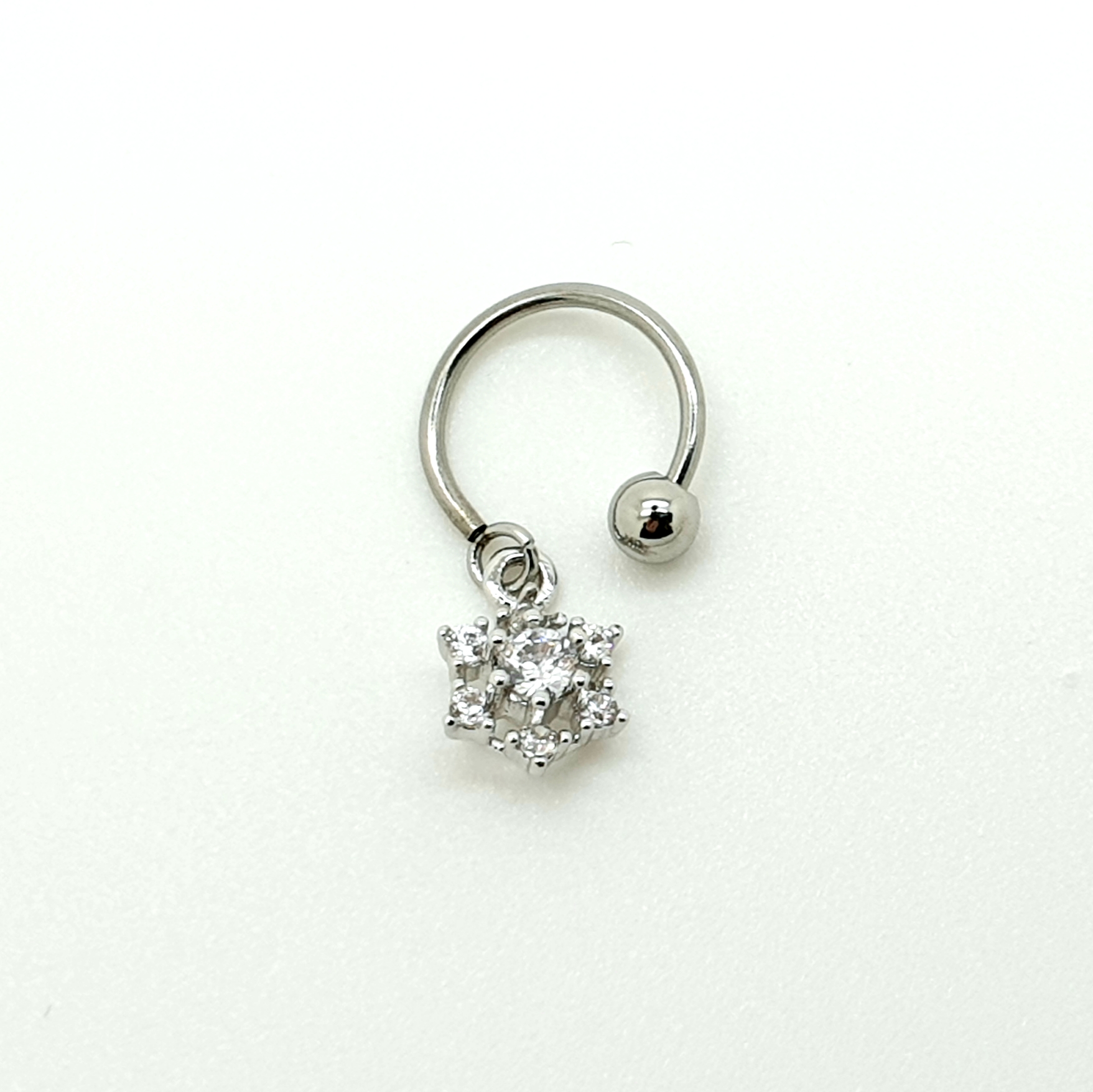  Tragus Piercing  Örhänge CZ 1st