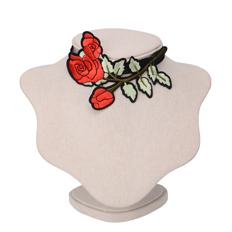 Halsband choker blomma