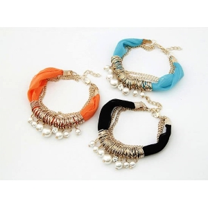 ARMBAND