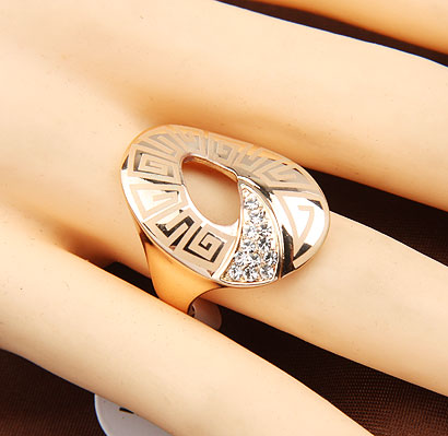 Mode Legering STRASS Yta Twisted Band ring