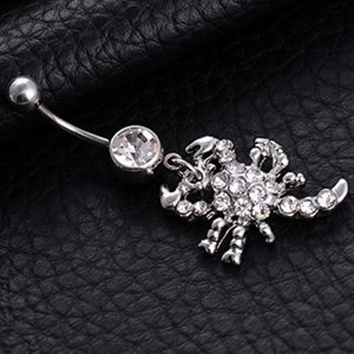 Navelpiercing skorpion