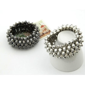 ARMBAND
