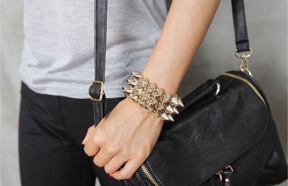 ARMBAND - 2