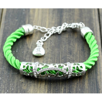 Latest women's fashion exquisite bracelet 