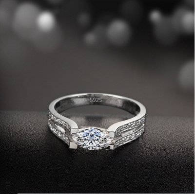 Silver RING CZ ENGAGEMENT - 3