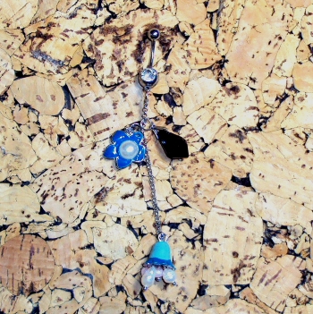 Navel Jewelry piercing 