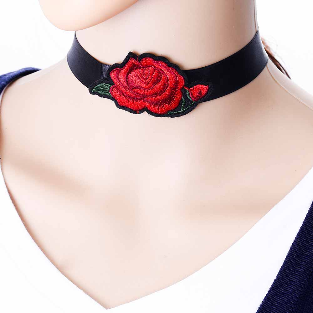 Halsband choker blommor