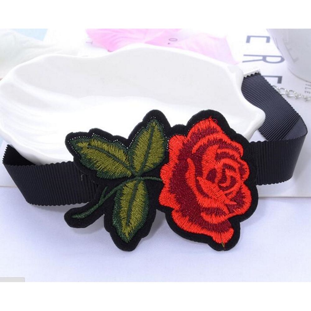Halsband choker blomma - 2