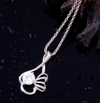 18K Vitguld Guldfyllda gulddoublé HALSBAND CZ