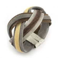 Bracelet with magnet - 2