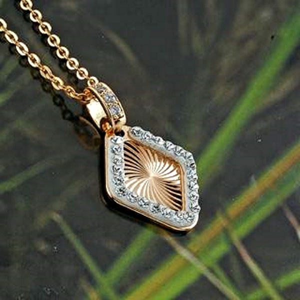 18K Gold Filled CZ Pendant white
