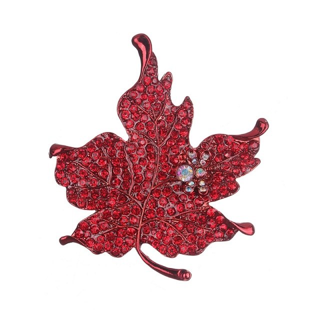 Brooch   Pin Maple Leaf 