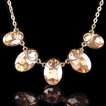 18K Guldfyllda Guld Filled gulddoublé HALSBAND Österrikiska kristall