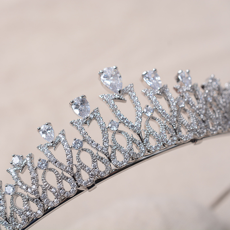 Luxury Crystal CZ wedding hair crownl hair accessories   - 2