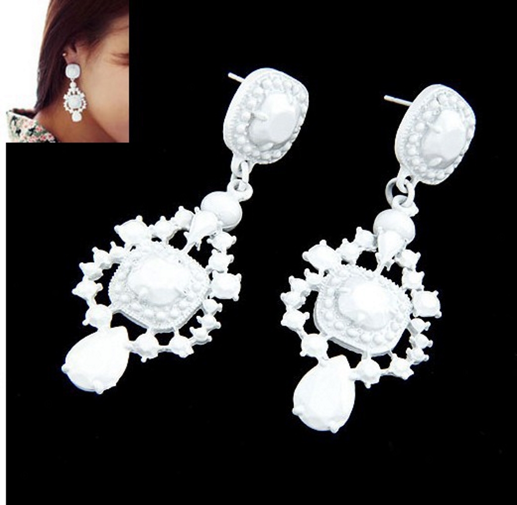 Earrings crystal Resin