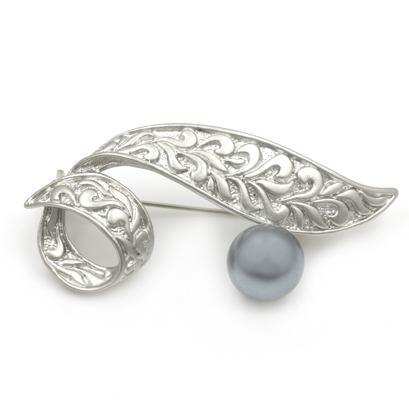 Brooch  - 3