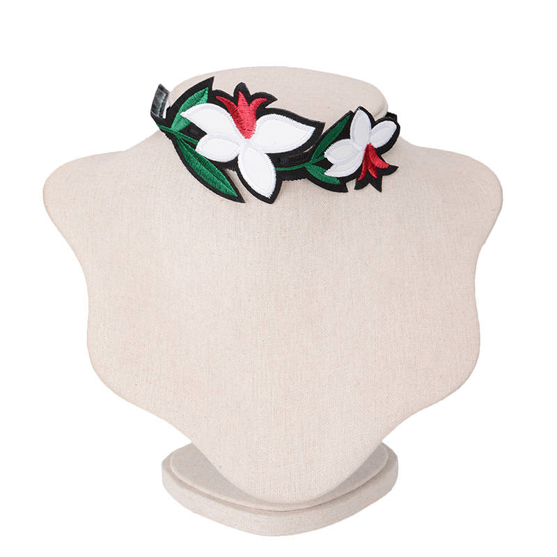 Halsband choker blomma