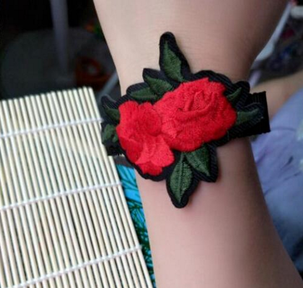Bracelet ornaments female