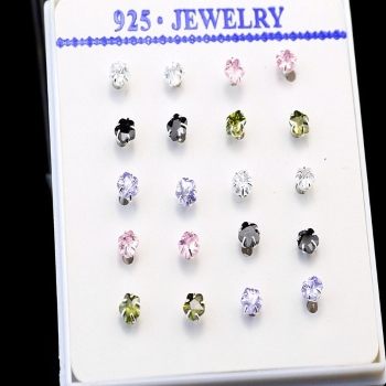 925 Silver CZ Öronpiercingar smycken 1st