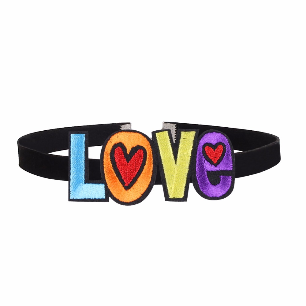 Halsband choker LOVE