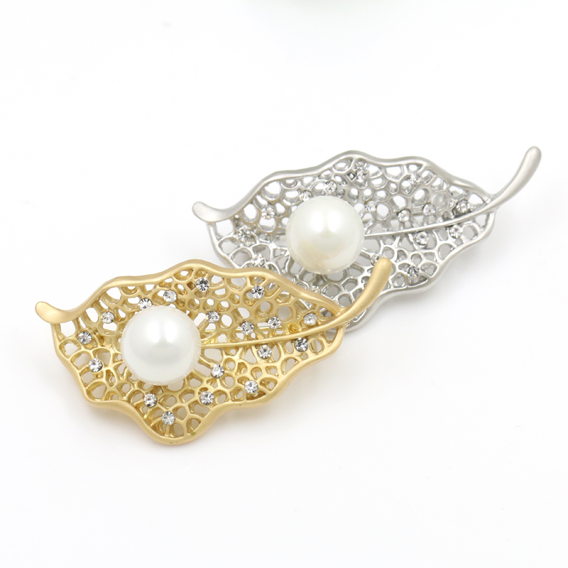 Brosch Kristall pärla SILVER/GULD