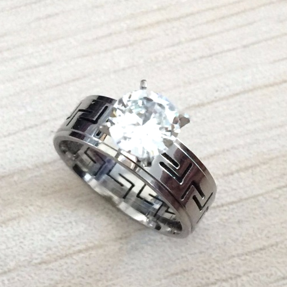 Rostfritt stål ring  18k guld filled