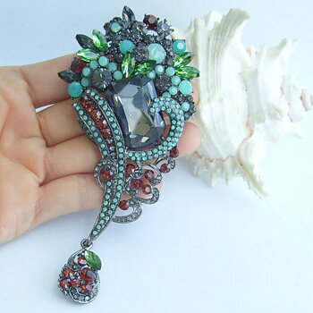 Brooch Crystal 