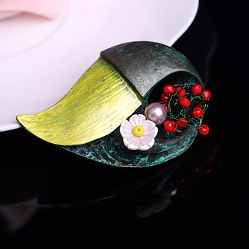 Brooch Crystal Geometric Irregular