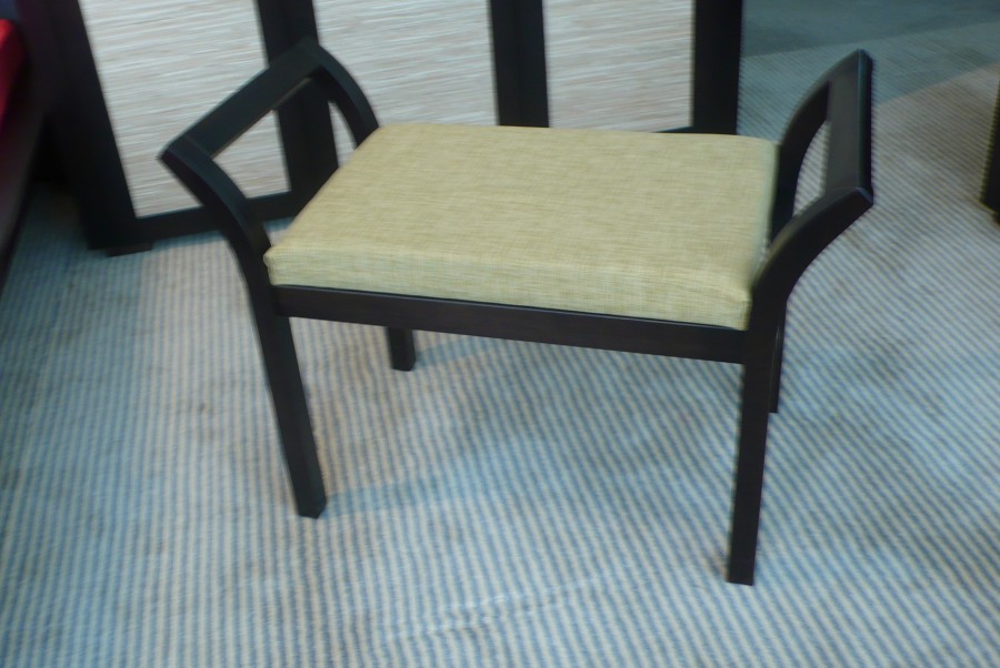 KINO sittpall i björk - 4