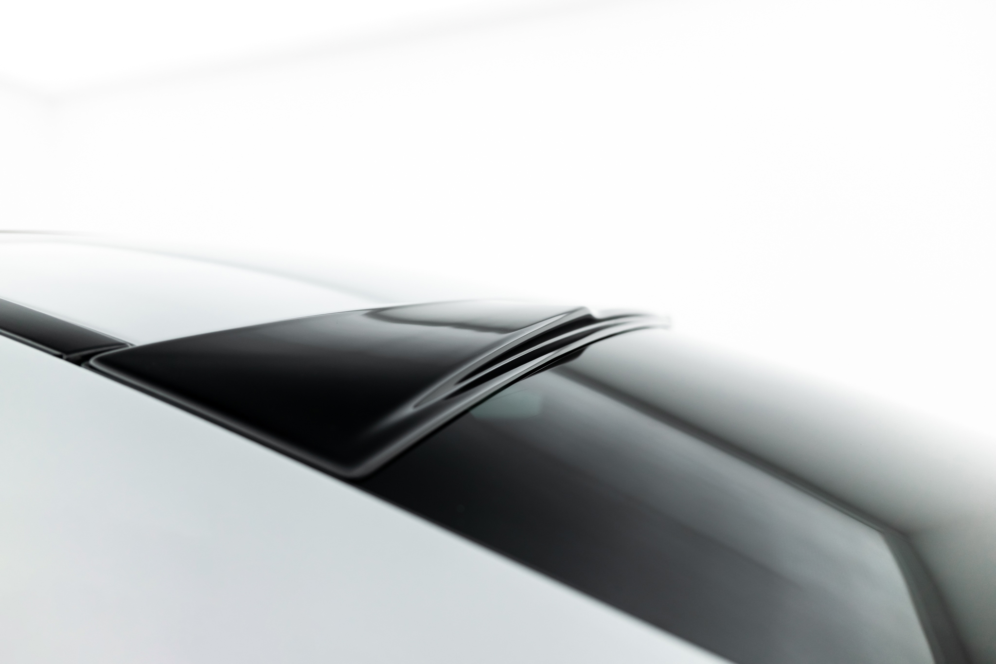 THE EXTENSION OF THE REAR WINDOW SUITABLE FOR MERCEDES-AMG CLE 53 AERO C236 – MAXTON DESIGN - 5
