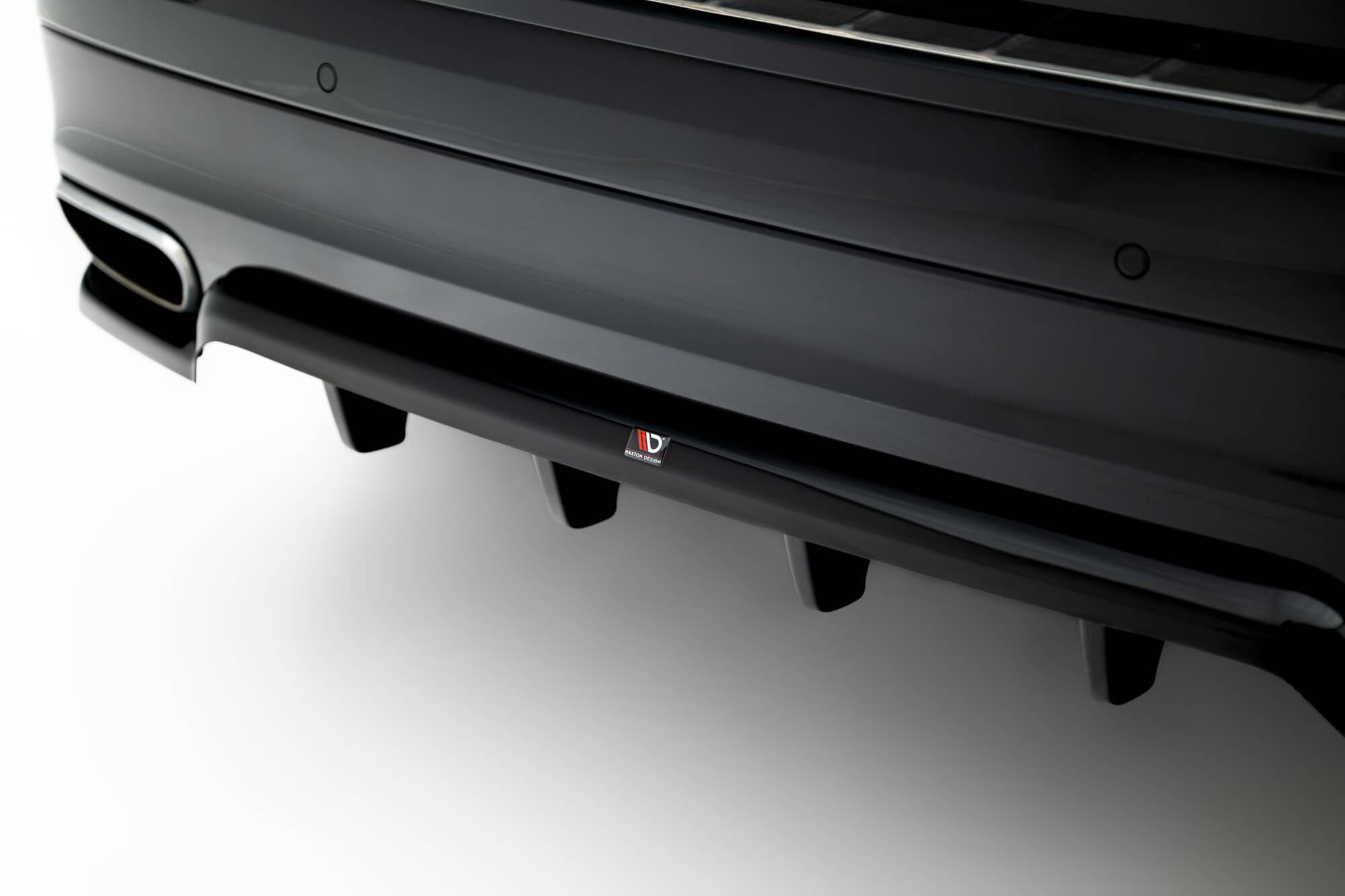 REAR SPLITTER (WITH VERTICAL BARS) SUITABLE FOR VOLVO XC60 MK2 – MAXTON DESIGN - 6