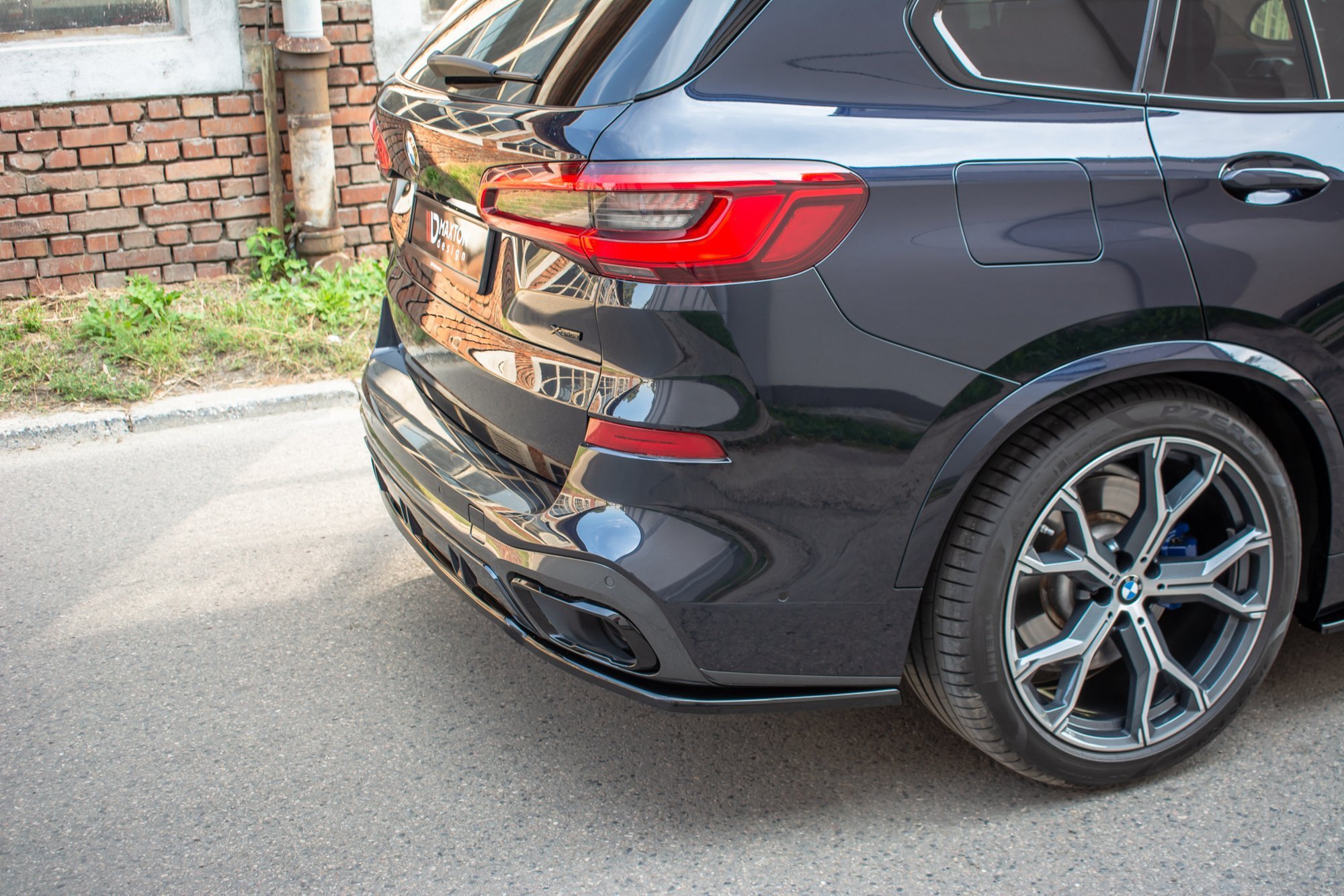 Central Rear Splitter BMW X5 M-Sport G05 - 3