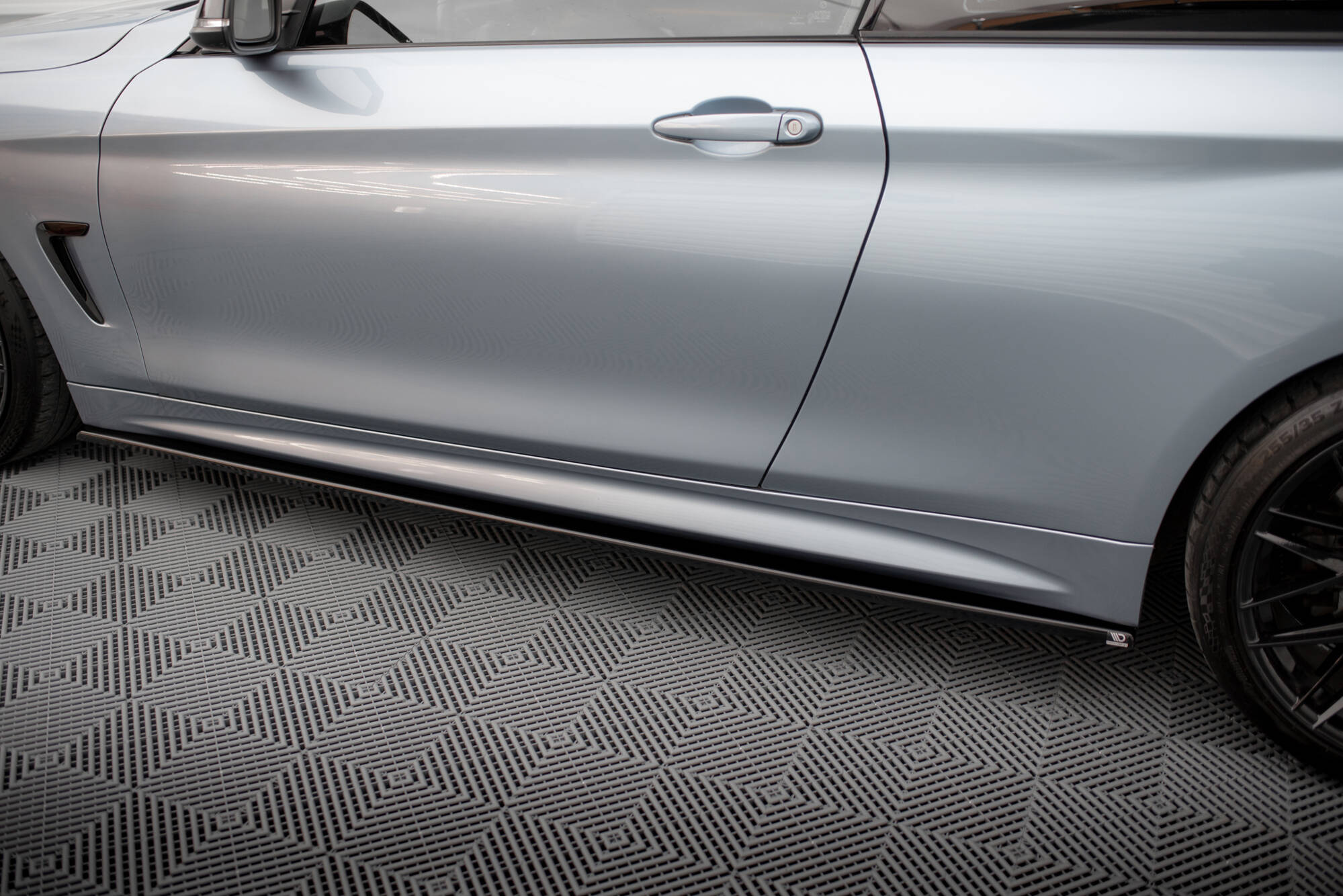 Side Skirts Diffusers BMW 4 Coupe / Gran Coupe / Cabrio M-Pack F32 / F36 / F33 - 2