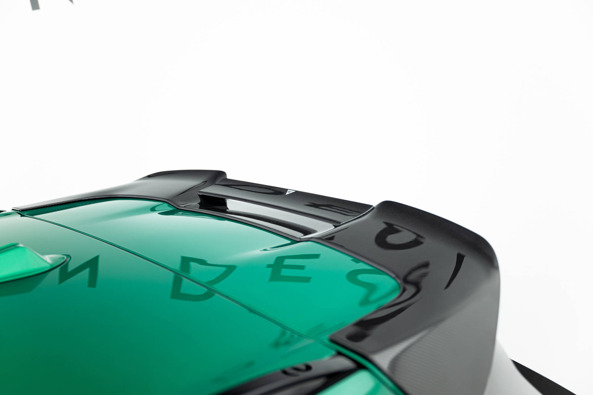 PREPREG CARBON FIBER TAILGATE SPOILER (UPPER) SUITABLE FOR BMW X5 M F95 FACELIFT – MAXTON DESIGN