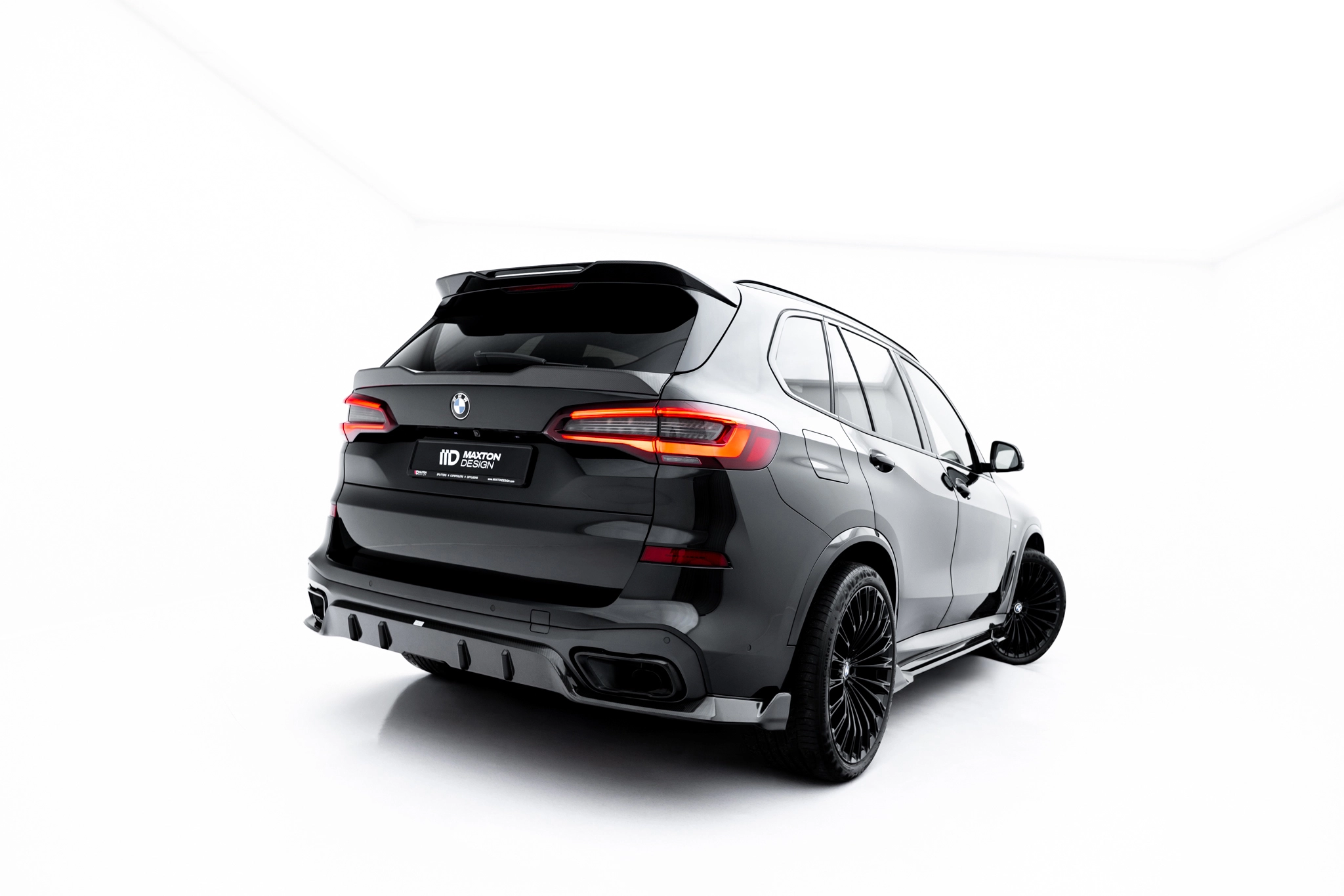 PREPREG CARBON FIBER TAILGATE SPOILER (LOWER) SUITABLE FOR BMW X5 M-PACK G05 – MAXTON DESIGN - 2