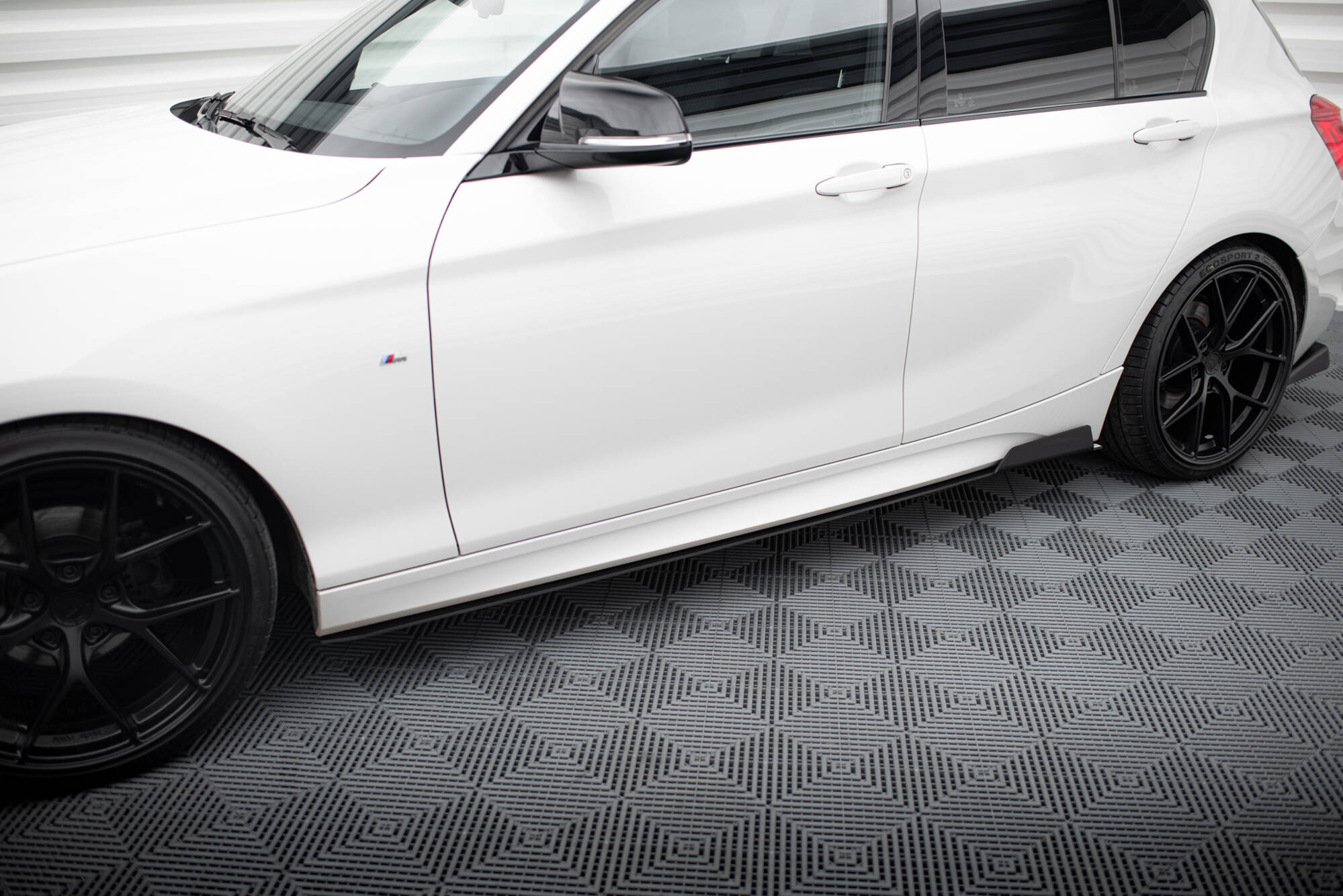 Racing Side Skirts Diffusers BMW 1 F21 M135i / M140i / M-Pack - 3