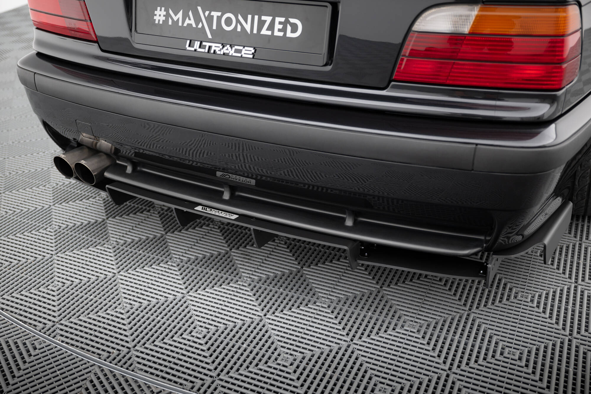 Rear Diffuser BMW M3 / 3 M-Pack E36 Coupe - 3