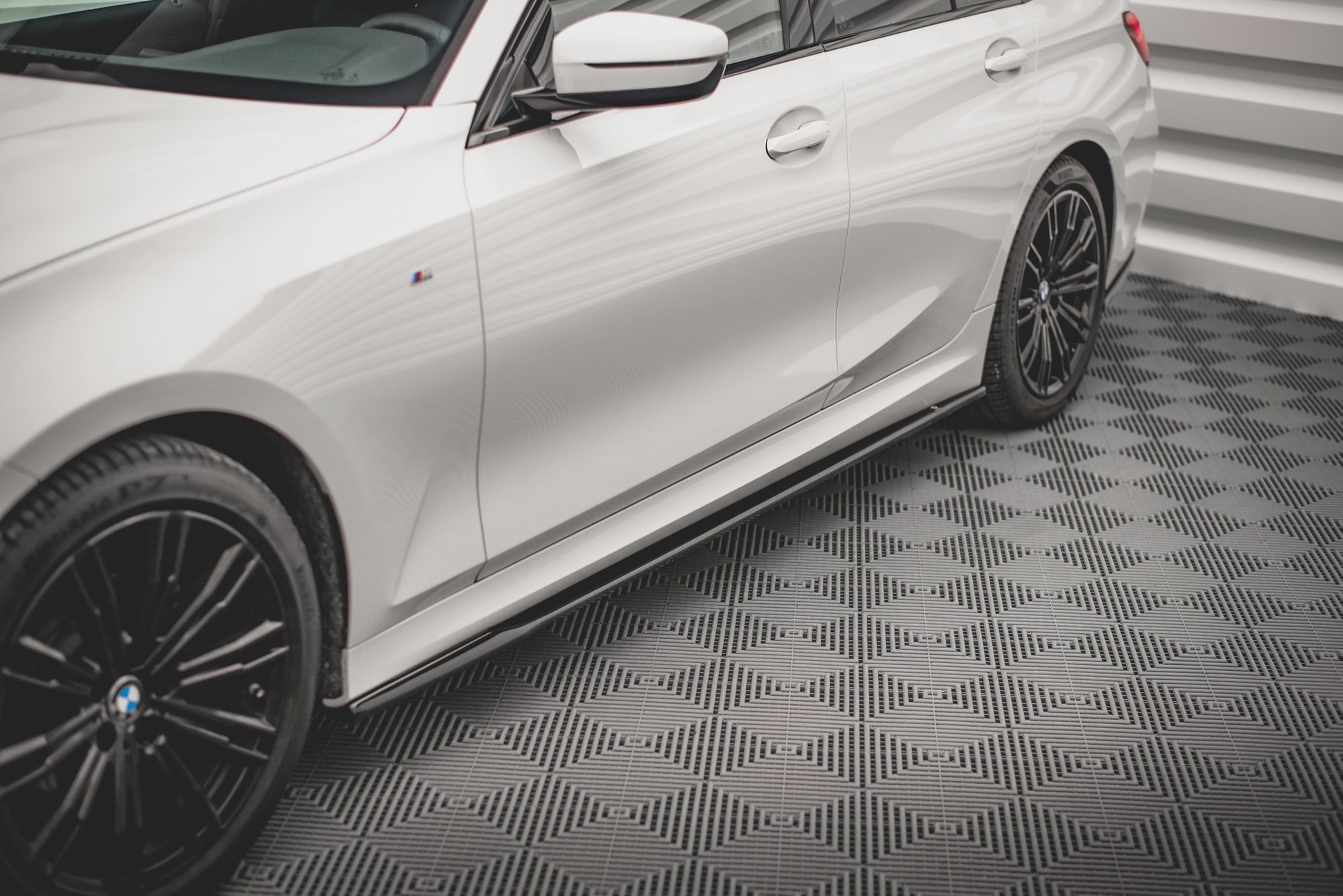 Side Skirts Diffusers V.2 BMW 3 G20 / G21 M-Sport - 3
