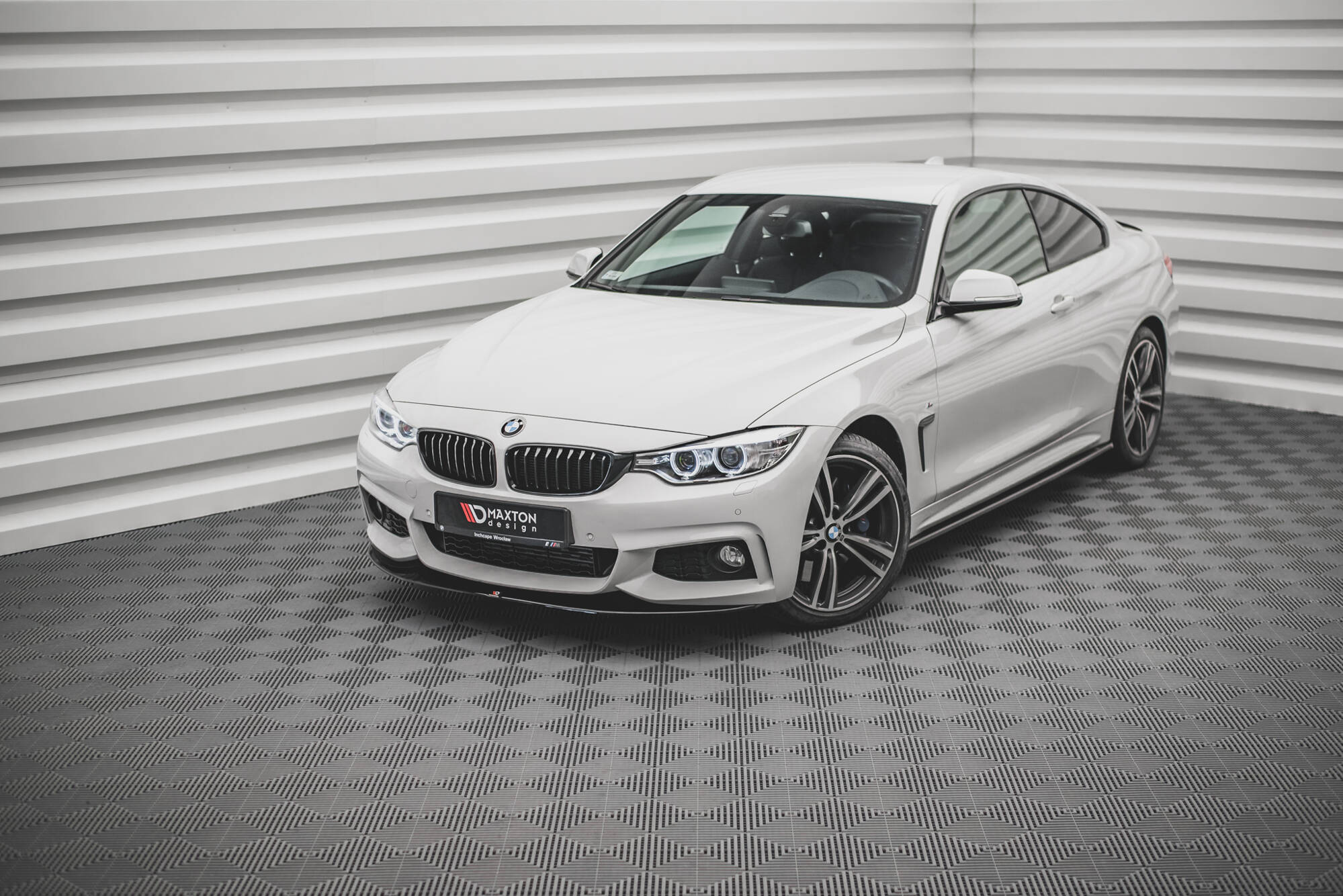 Front Splitter V.2 BMW 4 Coupe / Gran Coupe / Cabrio M-Pack F32 / F36 / F33 - 6